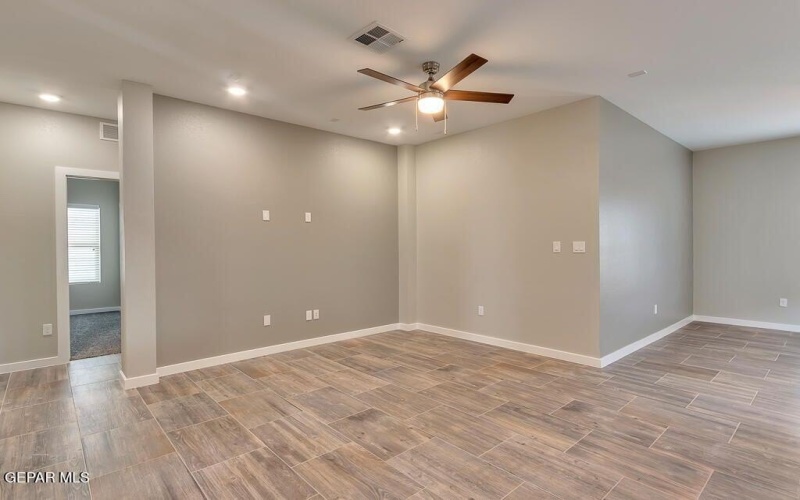 3869 Perspective Street, El Paso, TX 79938, 4 Bedrooms Bedrooms, ,2 BathroomsBathrooms,Residential,For Sale,3869 Perspective Street,922382