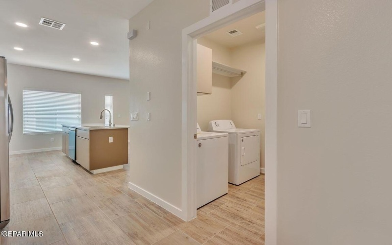 3873 Perspective Street, El Paso, TX 79938, 4 Bedrooms Bedrooms, ,2 BathroomsBathrooms,Residential,For Sale,3873 Perspective Street,922383