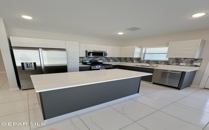 3877 Perpective, El Paso, TX 79938, 4 Bedrooms Bedrooms, ,2 BathroomsBathrooms,Residential,For Sale,3877 Perpective,922384