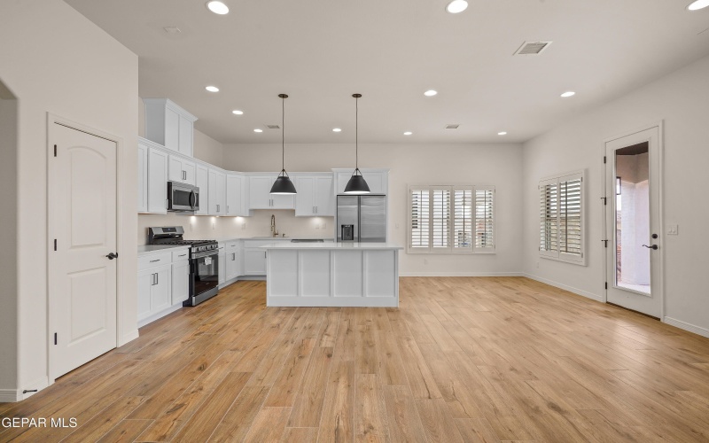 14900 Hill Ridge Court, El Paso, TX 79938, 4 Bedrooms Bedrooms, ,3 BathroomsBathrooms,Residential,For Sale,14900 Hill Ridge Court,922449