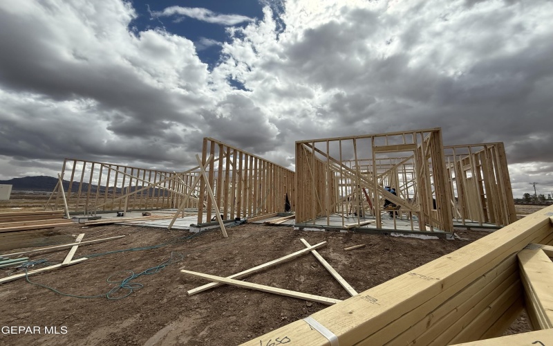 332 RIO DEL RANCHO Court, El Paso, TX 79932, 4 Bedrooms Bedrooms, ,2 BathroomsBathrooms,Residential,For Sale,332 RIO DEL RANCHO Court,922242