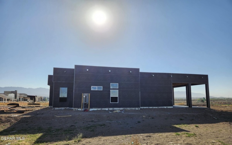 332 RIO DEL RANCHO Court, El Paso, TX 79932, 4 Bedrooms Bedrooms, ,2 BathroomsBathrooms,Residential,For Sale,332 RIO DEL RANCHO Court,922242