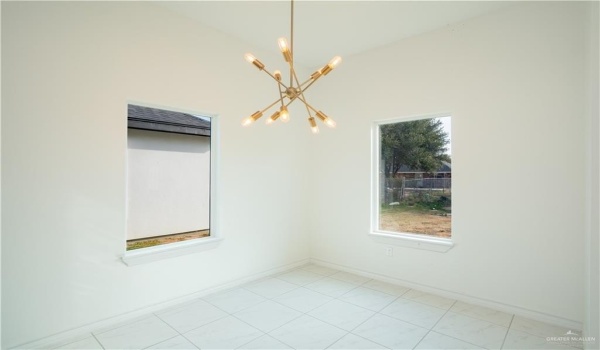 1116 W Sycamore Avenue, Alton, TX 78573, 3 Bedrooms Bedrooms, ,2 BathroomsBathrooms,Residential,For Sale,1116 W Sycamore Avenue,455785