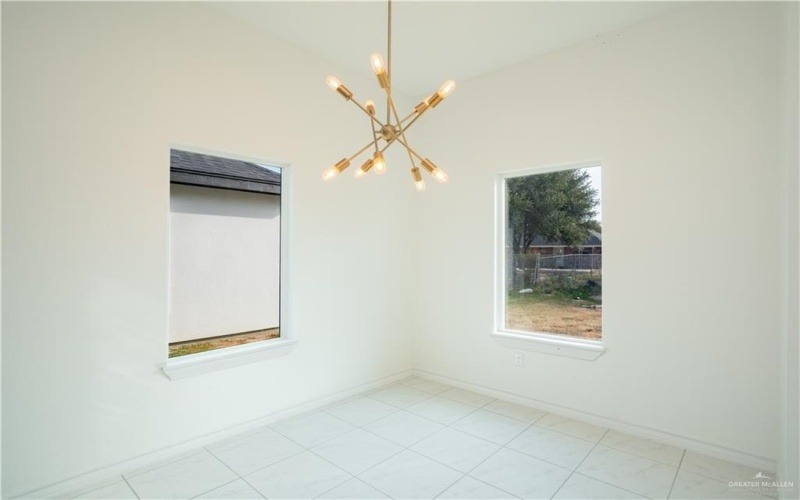 1116 W Sycamore Avenue, Alton, TX 78573, 3 Bedrooms Bedrooms, ,2 BathroomsBathrooms,Residential,For Sale,1116 W Sycamore Avenue,455785