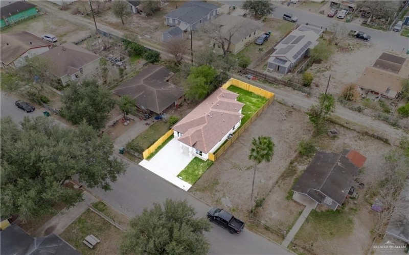 715 N Esperanza Street, Pharr, TX 78577, 3 Bedrooms Bedrooms, ,2 BathroomsBathrooms,Residential,For Sale,715 N Esperanza Street,466759