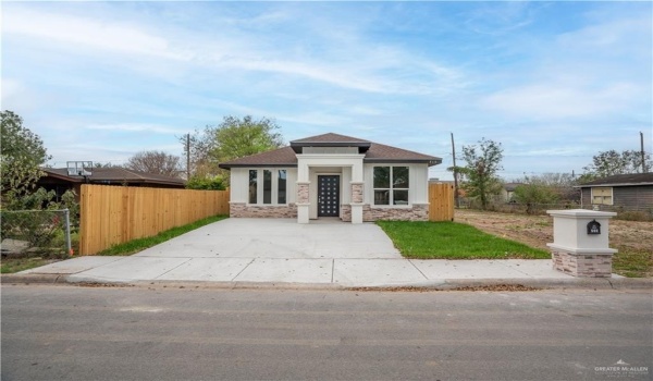 715 N Esperanza Street, Pharr, TX 78577, 3 Bedrooms Bedrooms, ,2 BathroomsBathrooms,Residential,For Sale,715 N Esperanza Street,466759