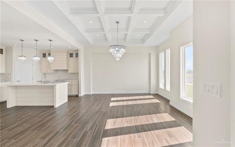 3111 La Cienega, Edinburg, TX 78542, 3 Bedrooms Bedrooms, ,2 BathroomsBathrooms,Residential,For Sale,3111 La Cienega,471050