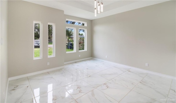 2749 Melba Avenue, McAllen, TX 78503, 3 Bedrooms Bedrooms, ,2 BathroomsBathrooms,Residential,For Sale,2749 Melba Avenue,471051