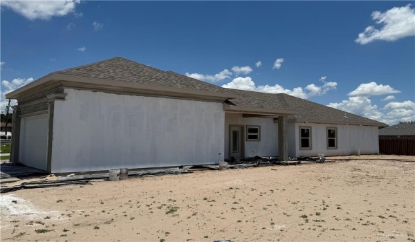2912 34th Street, McAllen, TX 78501, 3 Bedrooms Bedrooms, ,2 BathroomsBathrooms,Residential,For Sale,2912 34th Street,471126