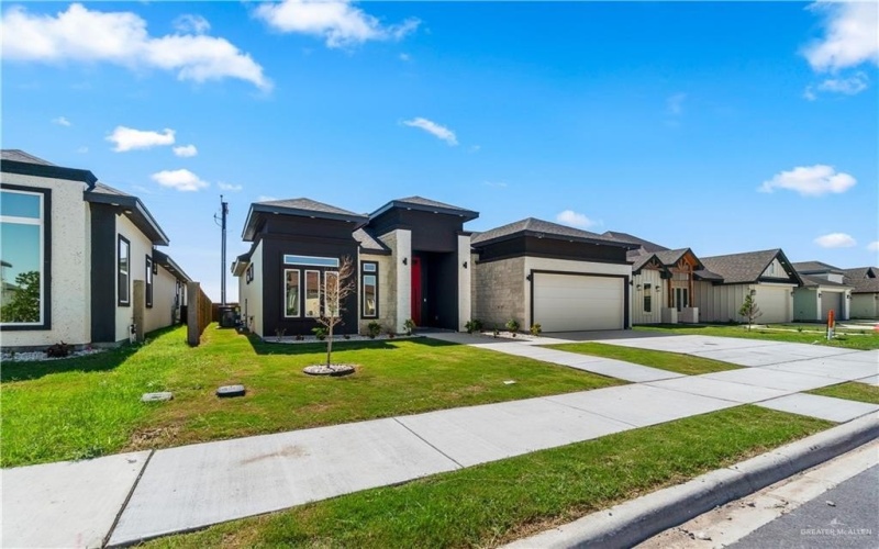 1804 Diplomat Drive, Edinburg, TX 78539, 3 Habitaciones Habitaciones , ,2 BañosBaños,Residential,En Venta,1804 Diplomat Drive,471153