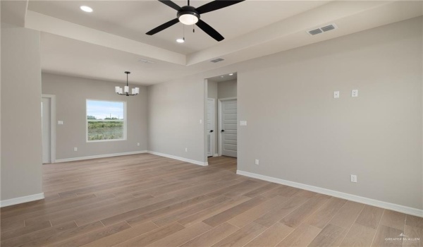 2965 Rio Red Circle, Edinburg, TX 78541, 3 Bedrooms Bedrooms, ,2 BathroomsBathrooms,Residential,For Sale,2965 Rio Red Circle,471039