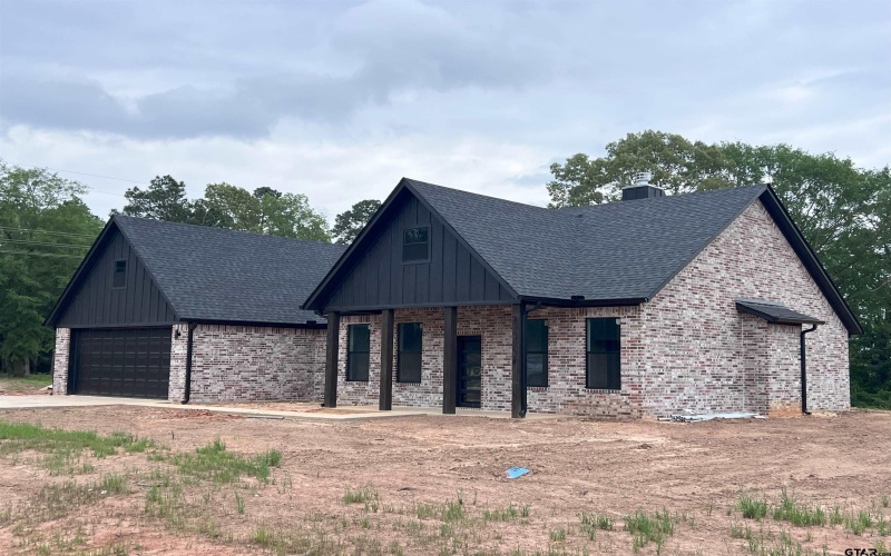 127 BIG OAKS RD, Kilgore, TX 75662, 3 Bedrooms Bedrooms, ,2 BathroomsBathrooms,Residential,For Sale,127 BIG OAKS RD,25007085