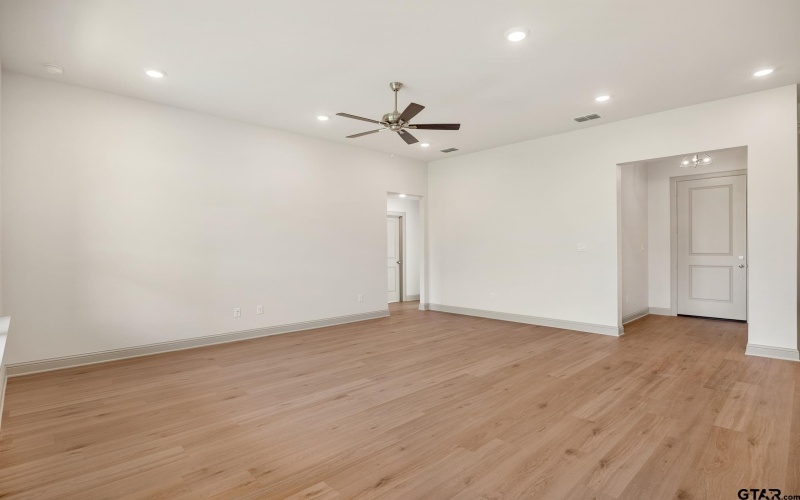 232 August Drive, Bullard, TX 75757, 3 Bedrooms Bedrooms, ,2 BathroomsBathrooms,Residential,For Sale,232 August Drive,25003115