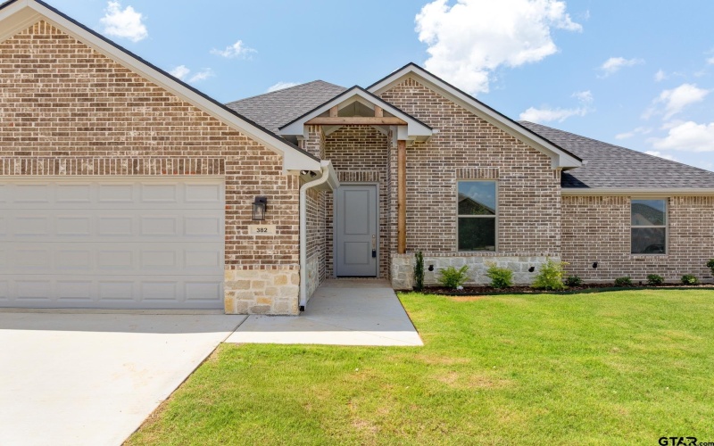 382 Mary Circle, Bullard, TX 75757, 4 Bedrooms Bedrooms, ,2 BathroomsBathrooms,Residential,For Sale,382 Mary Circle,25003120