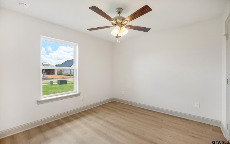 406 Mary Circle, Bullard, TX 75757, 4 Bedrooms Bedrooms, ,2 BathroomsBathrooms,Residential,For Sale,406 Mary Circle,25003122