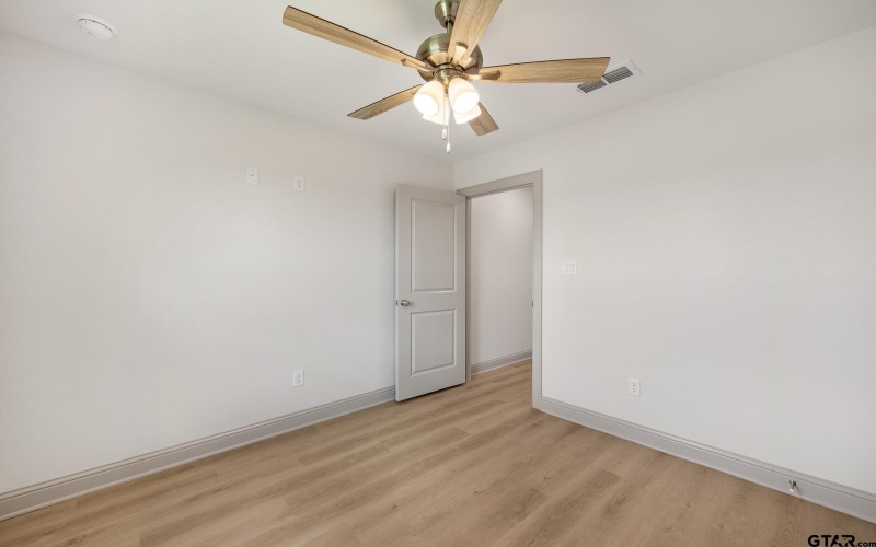 406 Mary Circle, Bullard, TX 75757, 4 Bedrooms Bedrooms, ,2 BathroomsBathrooms,Residential,For Sale,406 Mary Circle,25003122