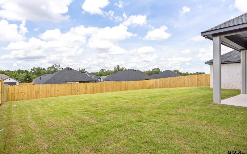 406 Mary Circle, Bullard, TX 75757, 4 Bedrooms Bedrooms, ,2 BathroomsBathrooms,Residential,For Sale,406 Mary Circle,25003122