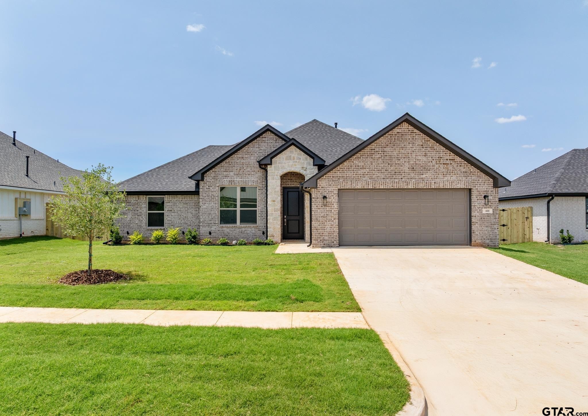 420 Mary Circle, Bullard, TX 75757, 4 Bedrooms Bedrooms, ,2 BathroomsBathrooms,Residential,For Sale,420 Mary Circle,25003125