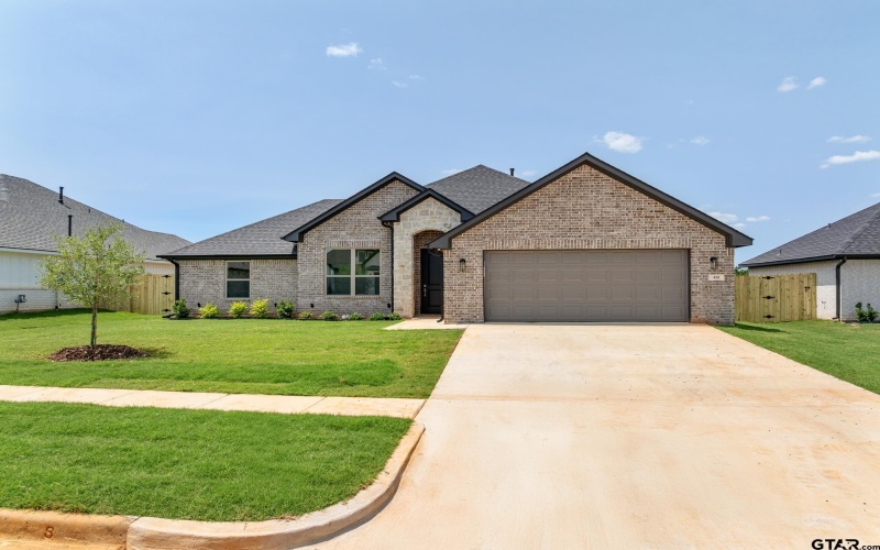 420 Mary Circle, Bullard, TX 75757, 4 Bedrooms Bedrooms, ,2 BathroomsBathrooms,Residential,For Sale,420 Mary Circle,25003125