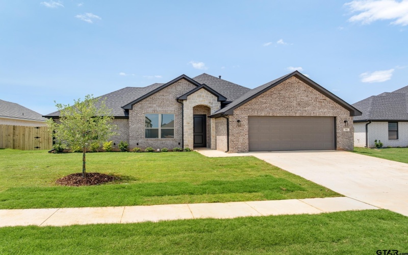 420 Mary Circle, Bullard, TX 75757, 4 Bedrooms Bedrooms, ,2 BathroomsBathrooms,Residential,For Sale,420 Mary Circle,25003125