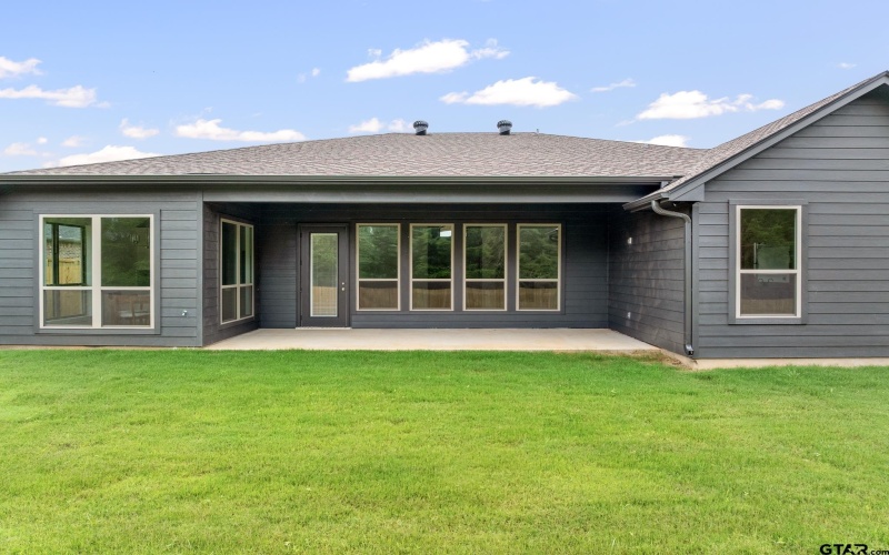231 August Dr, Bullard, TX 75757, 4 Bedrooms Bedrooms, ,2 BathroomsBathrooms,Residential,For Sale,231 August Dr,25004065