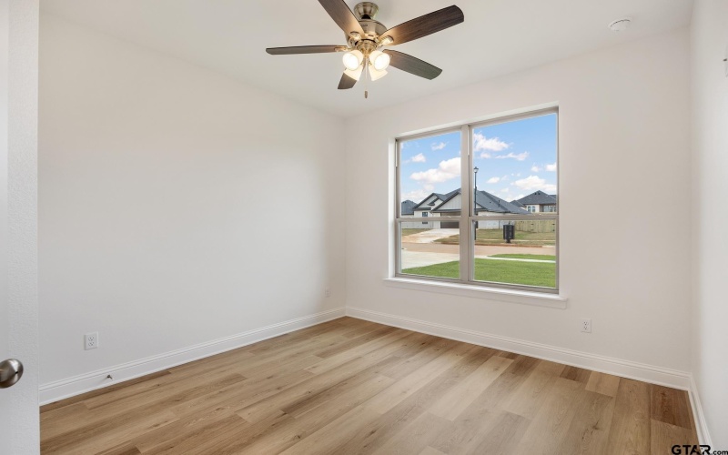 231 August Dr, Bullard, TX 75757, 4 Bedrooms Bedrooms, ,2 BathroomsBathrooms,Residential,For Sale,231 August Dr,25004065