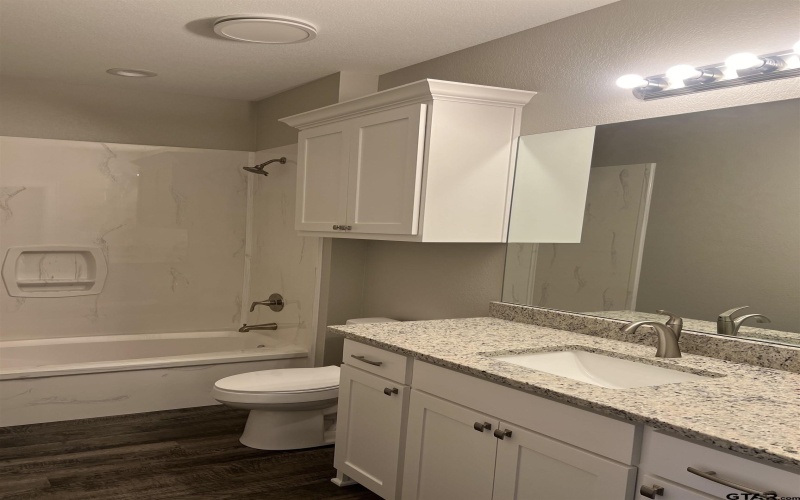 20608 CR 4114, Lindale, TX 75771, 4 Bedrooms Bedrooms, ,2 BathroomsBathrooms,Residential,For Sale,20608 CR 4114,25007174