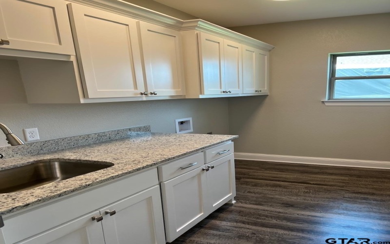 20608 CR 4114, Lindale, TX 75771, 4 Bedrooms Bedrooms, ,2 BathroomsBathrooms,Residential,For Sale,20608 CR 4114,25007174