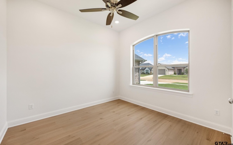 442 Mary Circle, Bullard, TX 75757, 4 Bedrooms Bedrooms, ,2 BathroomsBathrooms,Residential,For Sale,442 Mary Circle,25004798