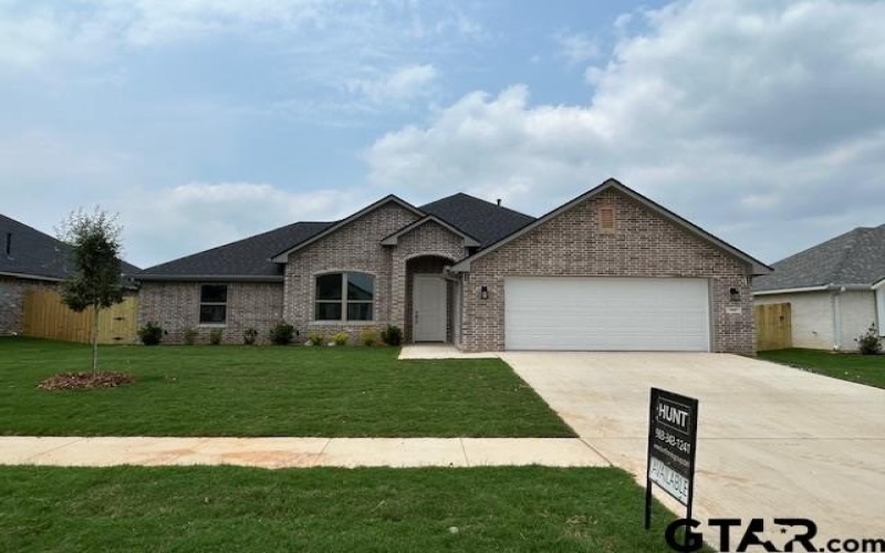 442 Mary Circle, Bullard, TX 75757, 4 Bedrooms Bedrooms, ,2 BathroomsBathrooms,Residential,For Sale,442 Mary Circle,25004798