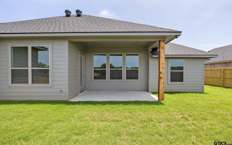 442 Mary Circle, Bullard, TX 75757, 4 Bedrooms Bedrooms, ,2 BathroomsBathrooms,Residential,For Sale,442 Mary Circle,25004798