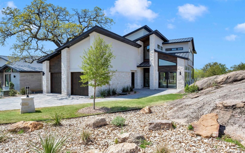 310 Azalea Court, Horseshoe Bay, TX 78657, 4 Bedrooms Bedrooms, ,3 BathroomsBathrooms,Residential,For Sale,310 Azalea Court,172608