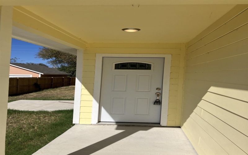 1537 GERONIMO, Kingsland, TX 78639, 2 Bedrooms Bedrooms, ,2 BathroomsBathrooms,Residential,For Sale,1537 GERONIMO,171142