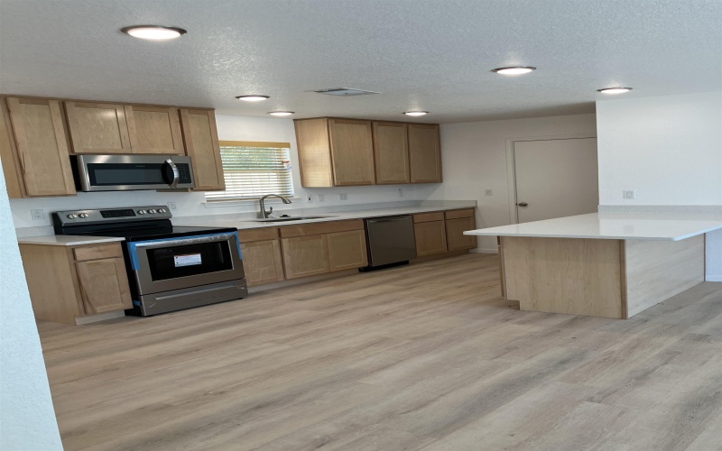 1537 GERONIMO, Kingsland, TX 78639, 2 Bedrooms Bedrooms, ,2 BathroomsBathrooms,Residential,For Sale,1537 GERONIMO,171142