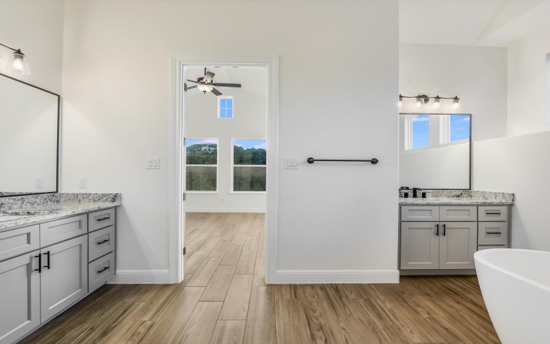 380 Quick Draw, Horseshoe Bay, TX 78657, 3 Bedrooms Bedrooms, ,3 BathroomsBathrooms,Residential,For Sale,380 Quick Draw,171196