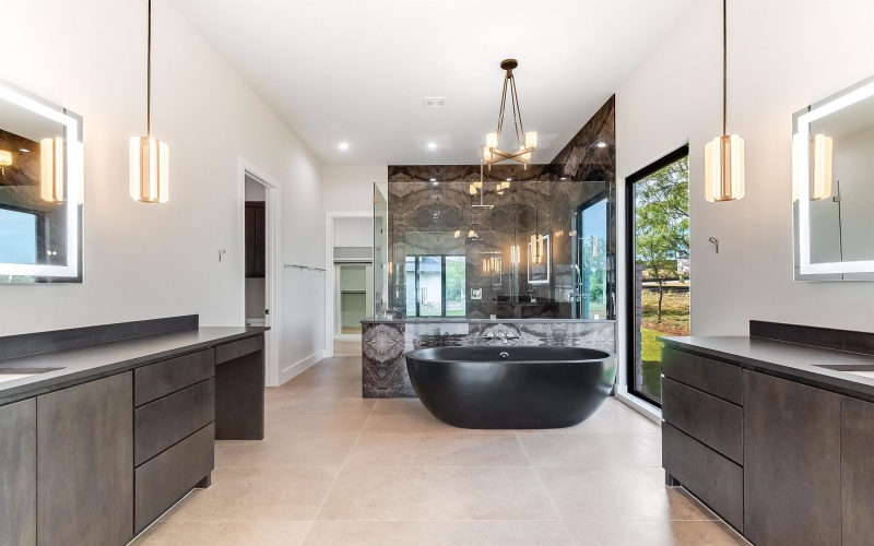 100 Spice Lily, Horseshoe Bay, TX 78657, 3 Bedrooms Bedrooms, ,5 BathroomsBathrooms,Residential,For Sale,100 Spice Lily,171655