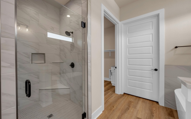 2221 SE Park View Drive #1.25 ACRES, Marble Falls, TX 78654, 5 Bedrooms Bedrooms, ,2 BathroomsBathrooms,Residential,For Sale,2221 SE Park View Drive,173195