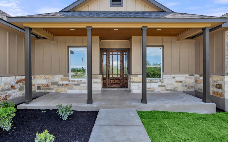 2221 SE Park View Drive #1.25 ACRES, Marble Falls, TX 78654, 5 Bedrooms Bedrooms, ,2 BathroomsBathrooms,Residential,For Sale,2221 SE Park View Drive,173195