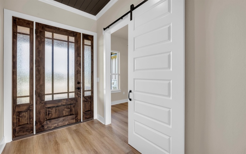 2221 SE Park View Drive #1.25 ACRES, Marble Falls, TX 78654, 5 Bedrooms Bedrooms, ,2 BathroomsBathrooms,Residential,For Sale,2221 SE Park View Drive,173195