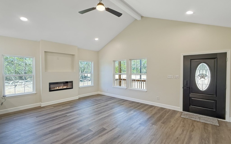 660 Skyline Dr, Bandera, TX 78003, 2 Bedrooms Bedrooms, ,2 BathroomsBathrooms,Residential,For Sale,660 Skyline Dr,118496