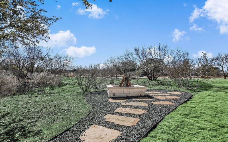 208 Azalea Loop, Horseshoe Bay, TX 78657, 3 Bedrooms Bedrooms, ,3 BathroomsBathrooms,Residential,For Sale,208 Azalea Loop,173309