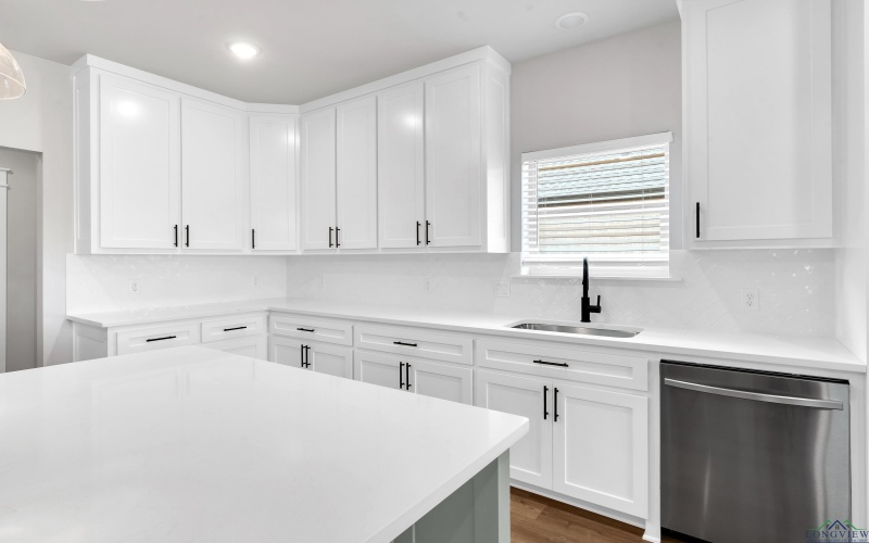 1513 Wellington Lane, Longview, TX 75605, 3 Habitaciones Habitaciones , ,2 BañosBaños,Residential,En Venta,1513 Wellington Lane,20253277