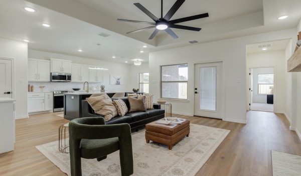 1307 Quincy Avenue, Lubbock, TX 79416, 3 Bedrooms Bedrooms, ,2 BathroomsBathrooms,Residential,For Sale,1307 Quincy Avenue,202554536