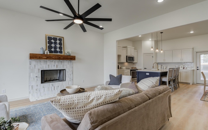 1309 Quincy Avenue, Lubbock, TX 79416, 3 Bedrooms Bedrooms, ,2 BathroomsBathrooms,Residential,For Sale,1309 Quincy Avenue,202554537