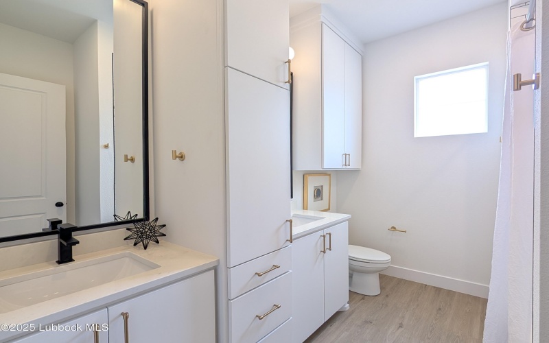 3817 128th Street, Lubbock, TX 79423, 3 Bedrooms Bedrooms, ,2 BathroomsBathrooms,Residential,For Sale,3817 128th Street,202554583
