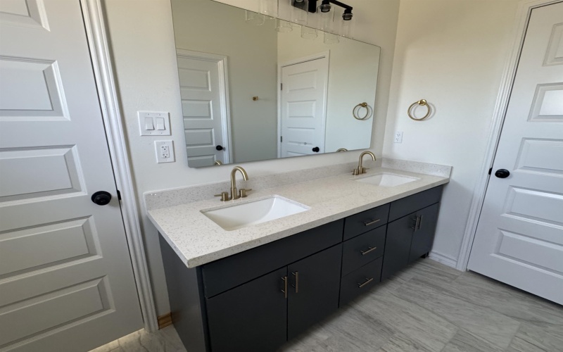 209 Lusitano Dr., Laredo, TX 78046, 3 Bedrooms Bedrooms, ,2 BathroomsBathrooms,Residential,For Sale,209 Lusitano Dr.,20252028