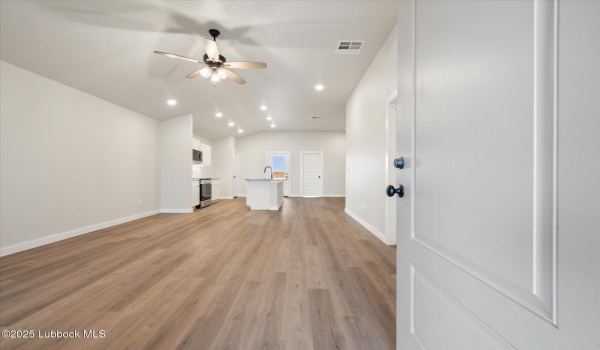 2216 134th Street, Lubbock, TX 79423, 3 Bedrooms Bedrooms, ,2 BathroomsBathrooms,Residential,For Sale,2216 134th Street,202554483
