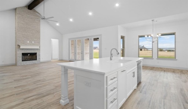 209 Coalson Crossing, Azle, TX 76020, 5 Bedrooms Bedrooms, ,3 BathroomsBathrooms,Residential,For Sale,209 Coalson Crossing,20724941