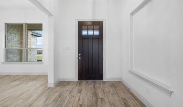 209 Coalson Crossing, Azle, TX 76020, 5 Bedrooms Bedrooms, ,3 BathroomsBathrooms,Residential,For Sale,209 Coalson Crossing,20724941