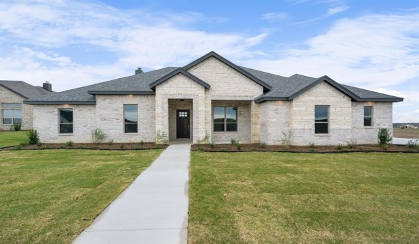 209 Coalson Crossing, Azle, TX 76020, 5 Bedrooms Bedrooms, ,3 BathroomsBathrooms,Residential,For Sale,209 Coalson Crossing,20724941